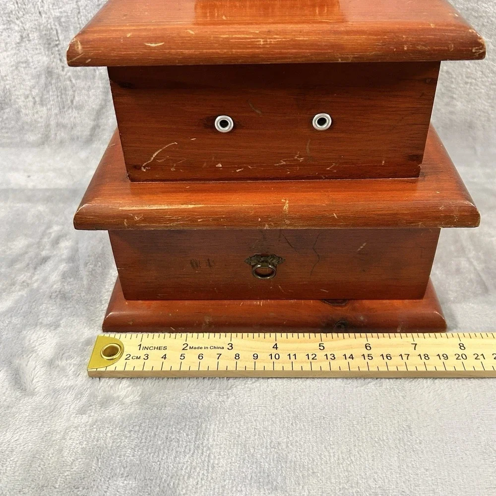Antique Shaker Style‎ Wooden Sewing Box Drawer Spool Holders Pincushion